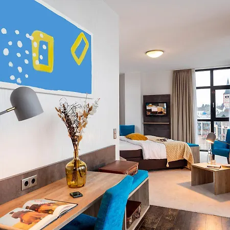 Otel Koncept Benedikt Siegburg