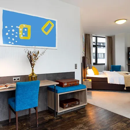 Koncept Benedikt Otel Siegburg
