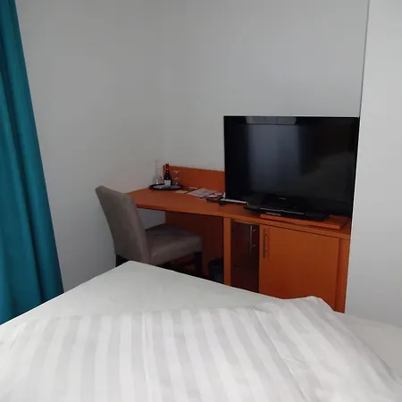 Koncept Benedikt 3* Siegburg