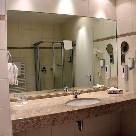 Koncept Benedikt מלון 3*