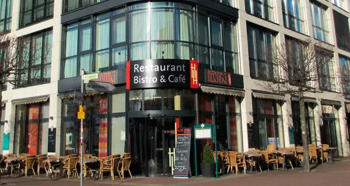 酒店 Koncept Benedikt 3*