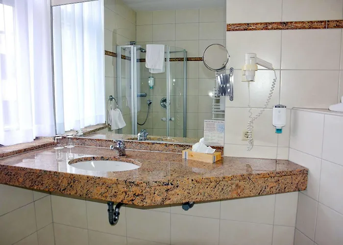 Koncept Benedikt 3* זיגבורג